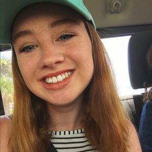 Meet your Posher, Maddie